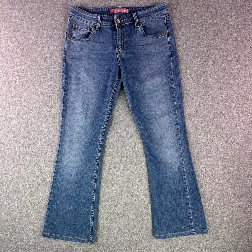 Levis Jeans Womens 9M 518 Low Bootcut Blue Stretch Denim Medium Wash